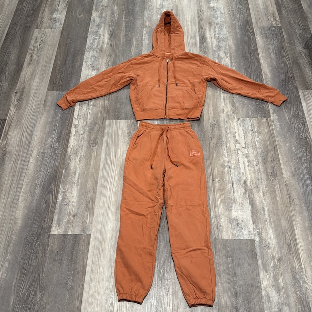 Stori Orange Women’s Joggers and Zip Up Sweatshirt Track Suit - Picture 4 of 12